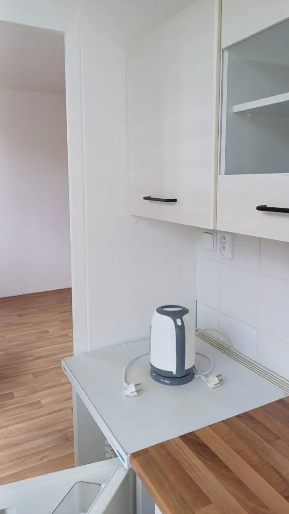 Úprava kuchyňské linky včetně obkladů