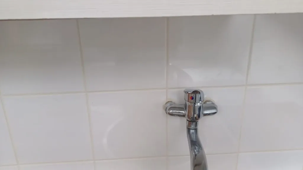 Úprava kuchyňské linky včetně obkladů