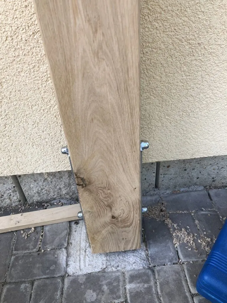 Stavba dubové pergoly - hodinový manžel