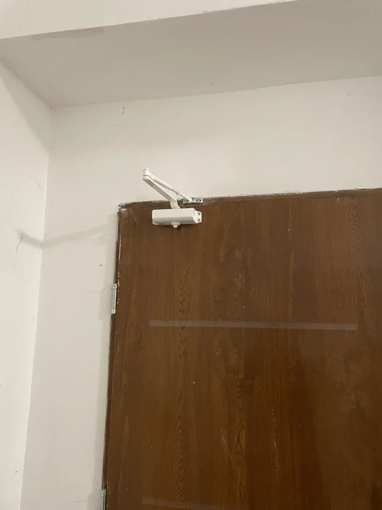 Instalace Brano na dveře